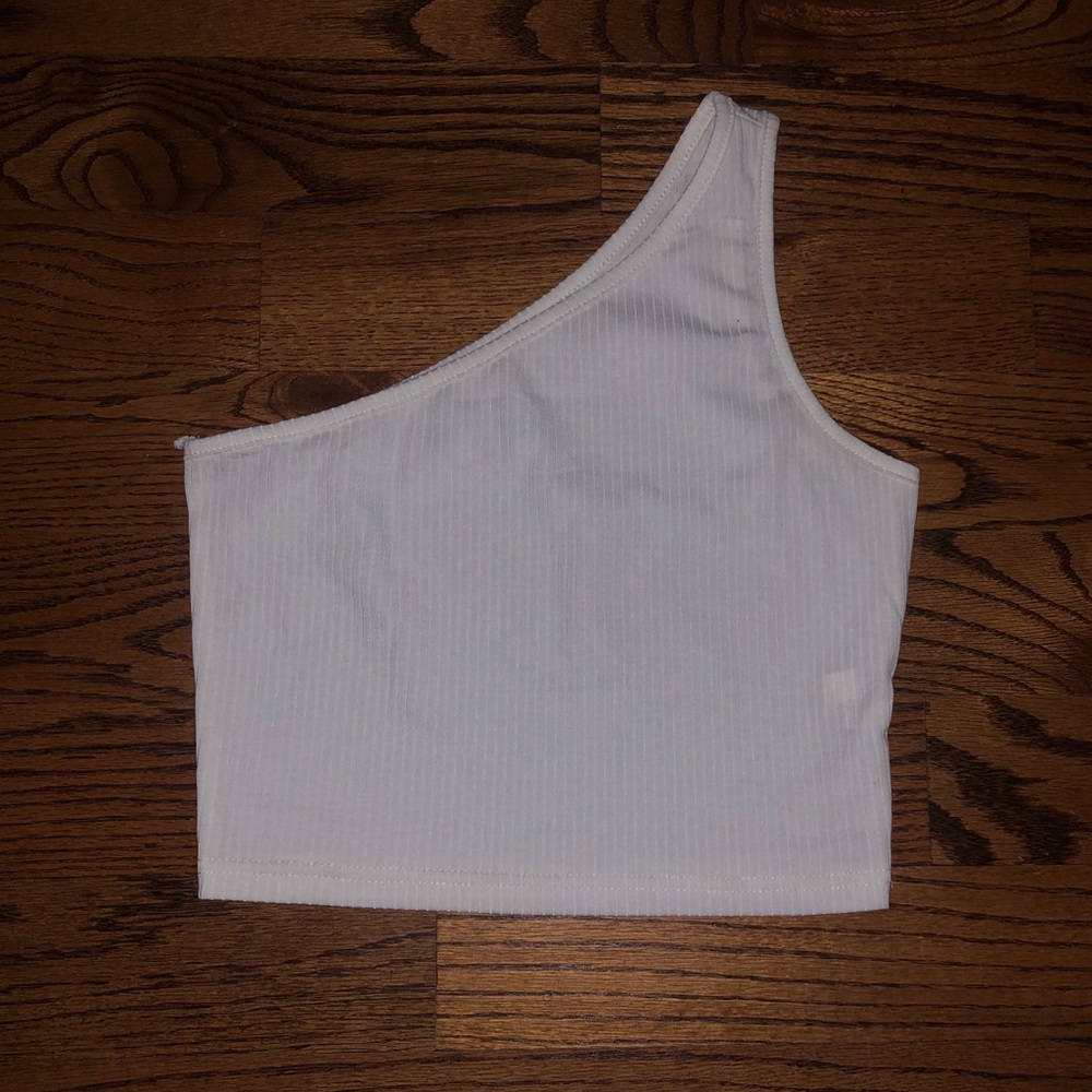 white one shoulder crop top